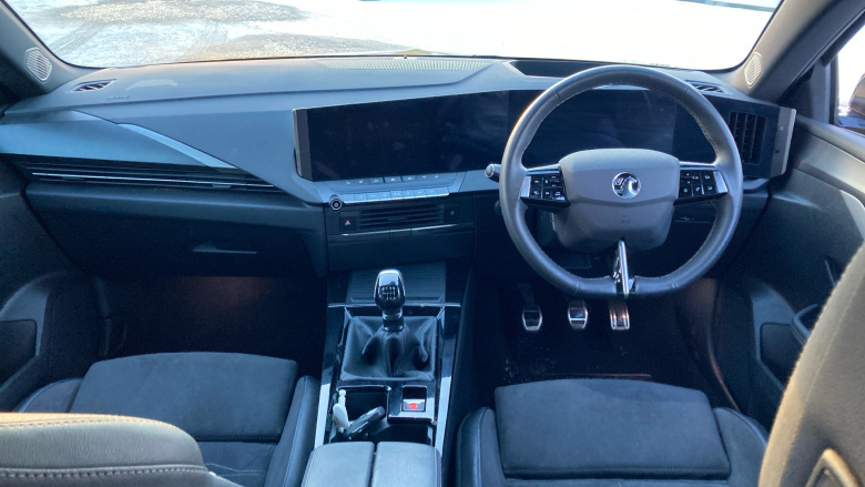 Vauxhall Astra 1.2 Turbo 130 Ultimate 5dr Petrol Hatchback